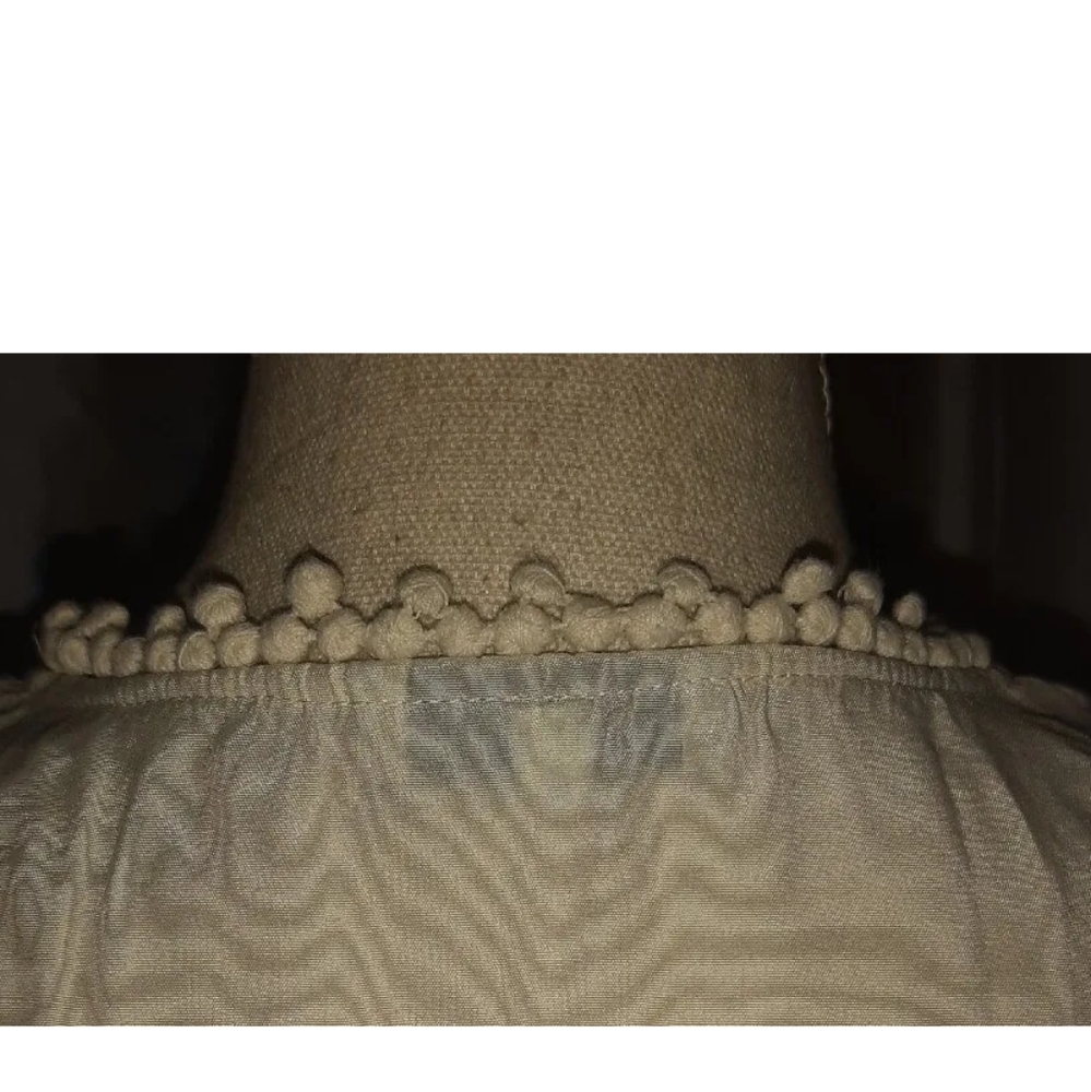 Cream Sleeveless Coquette Blouse NEXT UK 10 Broderie Anglaise Trim Ball Buttons. - Picture 5 of 11